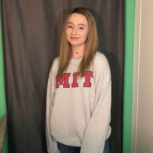 Worn out mit sweatshirt